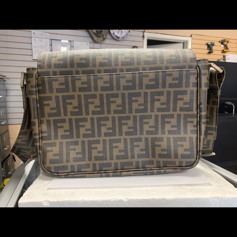Fendi Zucca Monogram Canvas Messenger Bag - Picture 2 of 12